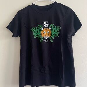 Year of the Tiger Youth T-Shirt, Metropolitan Museum of Art Official, size XL